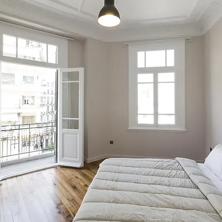 Patron Apartment